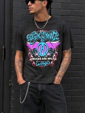Bravado Aerosmith Deuces Are Wild Graphic Band Tee Men's M Black NWT 100% Cotton